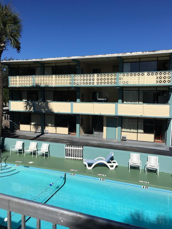 Calypso Motor Inn Myrtle Beach Bagian luar foto