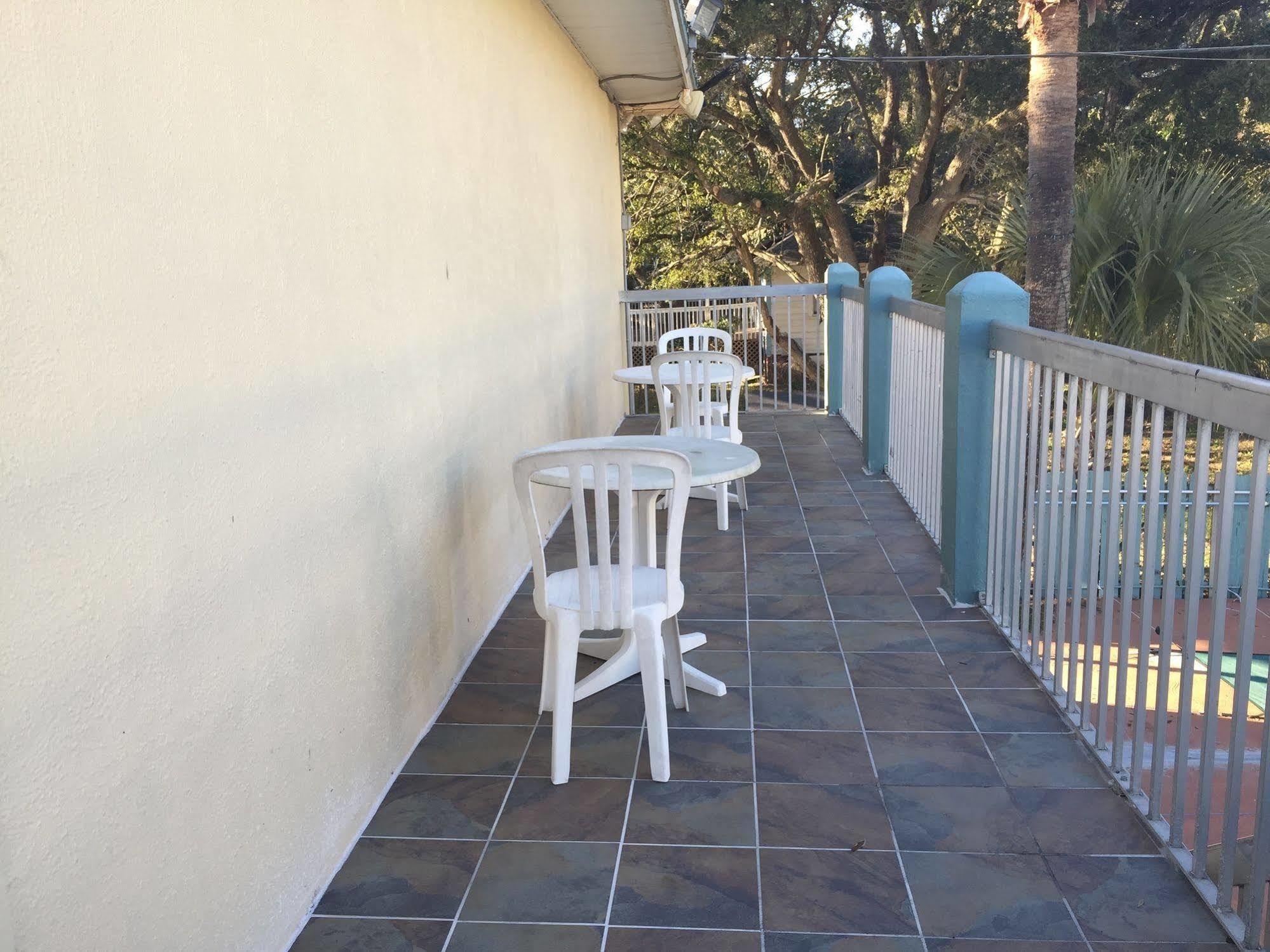 Calypso Motor Inn Myrtle Beach Bagian luar foto
