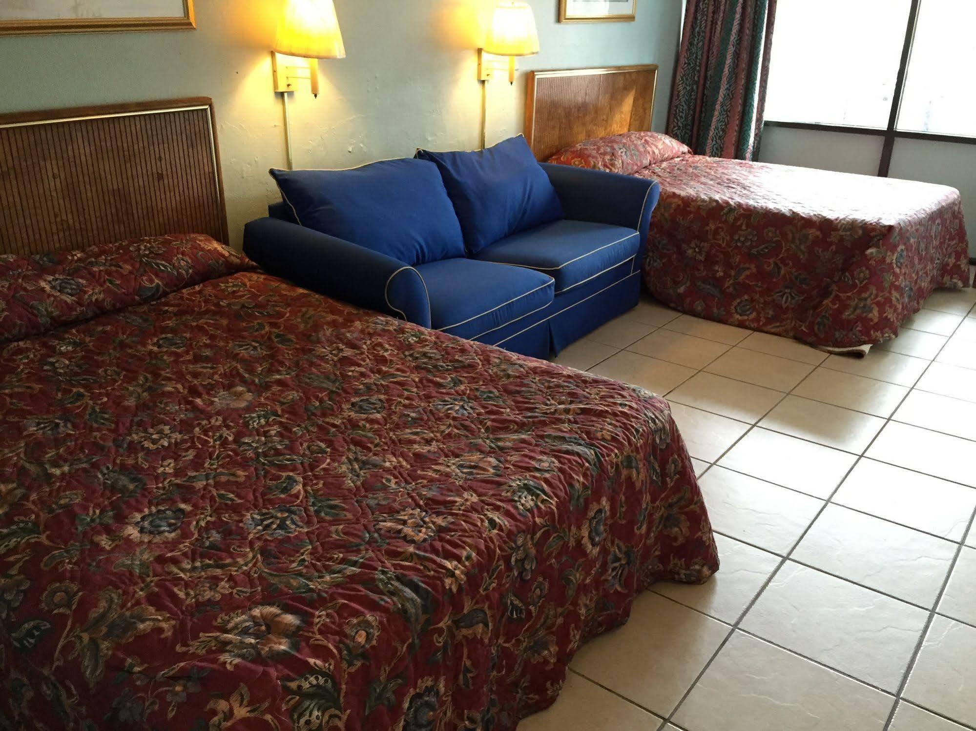 Calypso Motor Inn Myrtle Beach Bagian luar foto