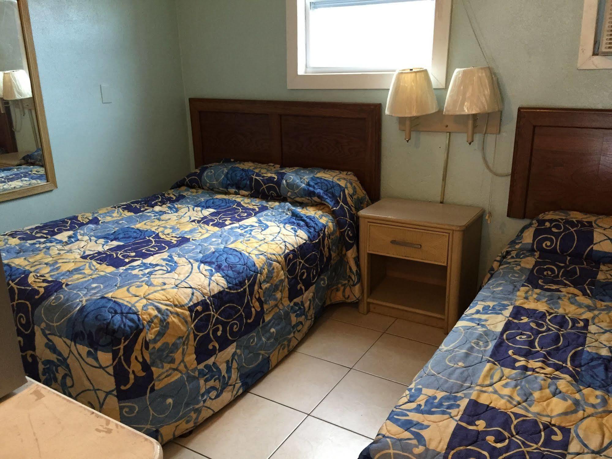 Calypso Motor Inn Myrtle Beach Bagian luar foto