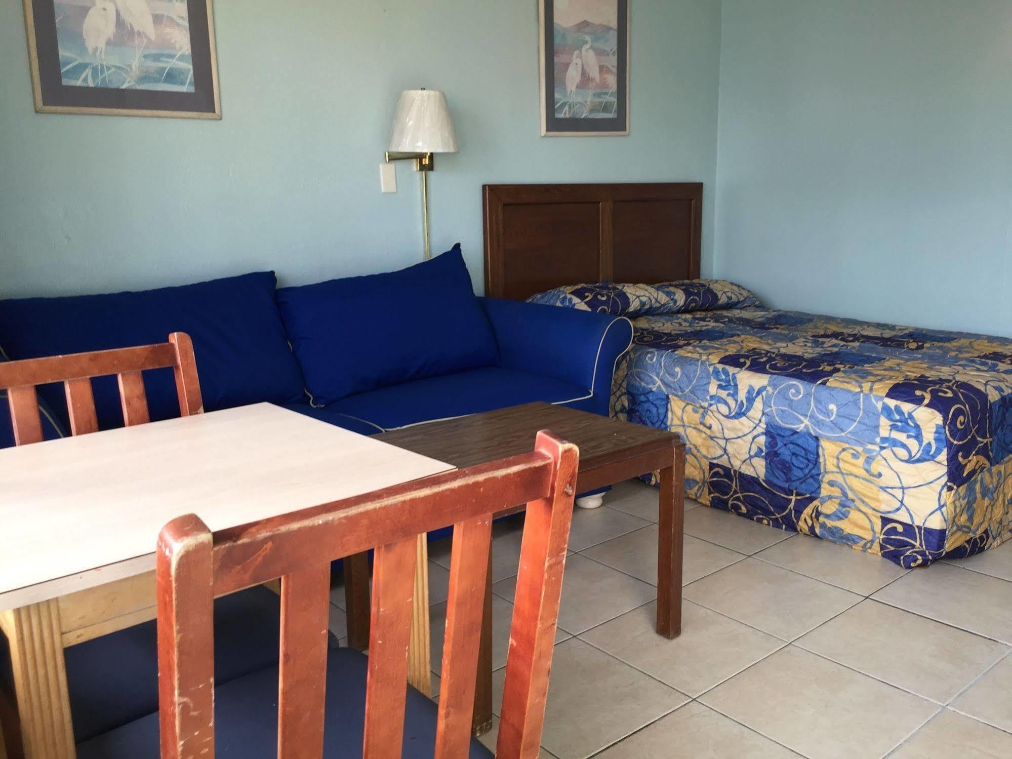 Calypso Motor Inn Myrtle Beach Bagian luar foto
