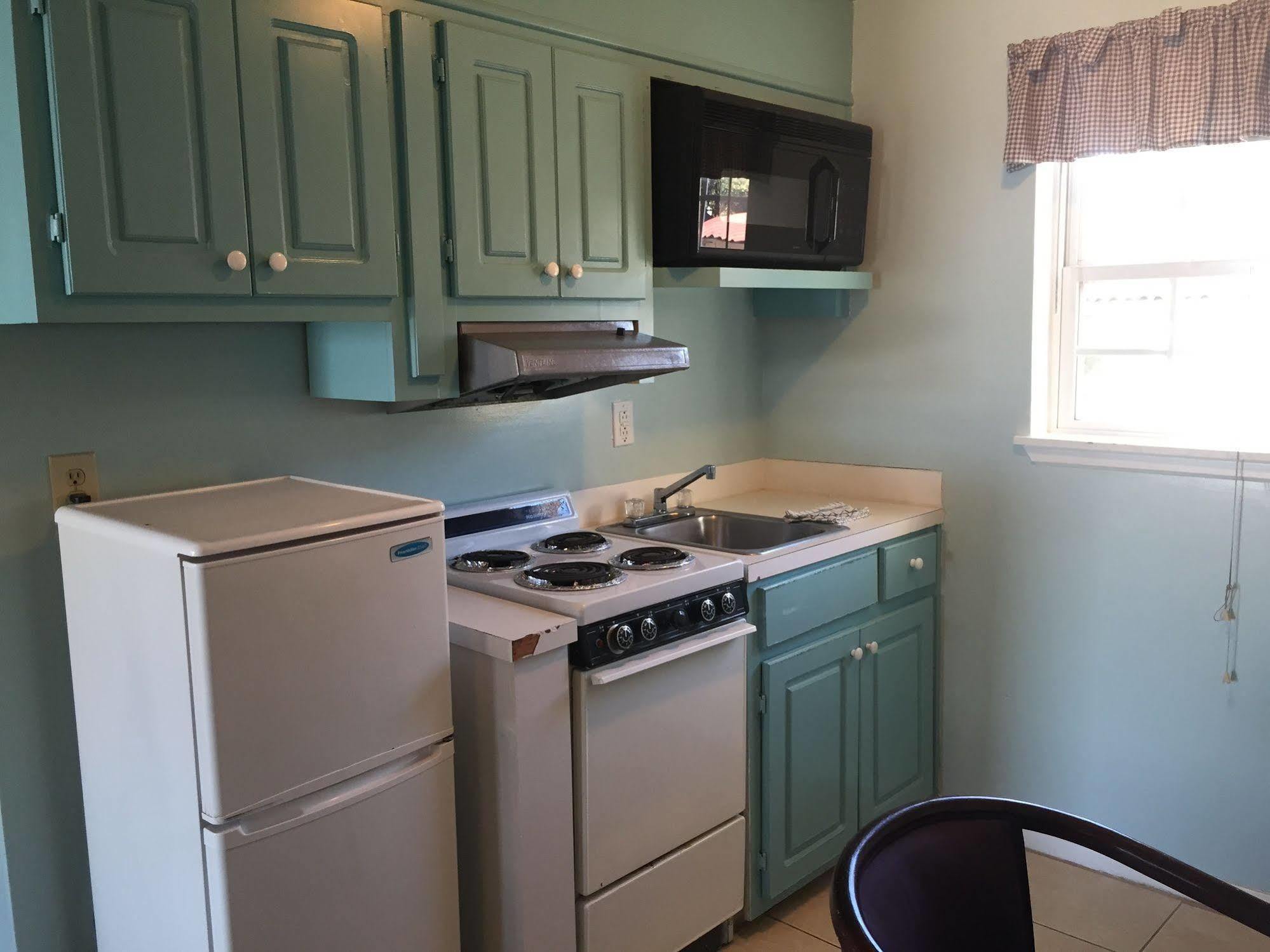 Calypso Motor Inn Myrtle Beach Bagian luar foto